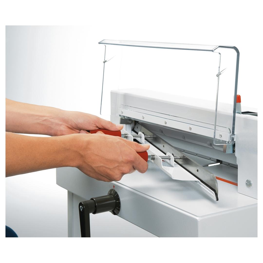 Massicot manuel A3 de table 4305 IDEAL — Changement de lame