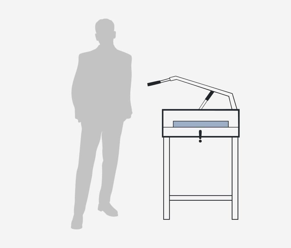 Dimensions et environnement de travail du massicot électrique 4305 avec pieds support IDEAL