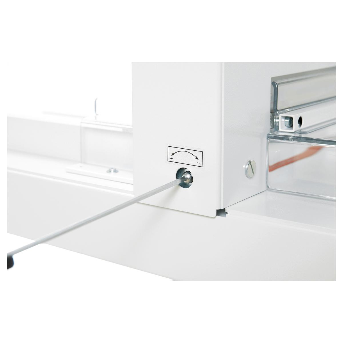 Massicot manuel A3 4305 sur stand IDEAL — Réglage de la profondeur de la lame